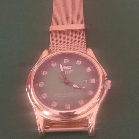 montre pour homme