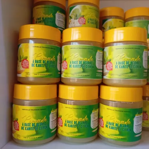 Pommade à base de beurre de karité+du citron 